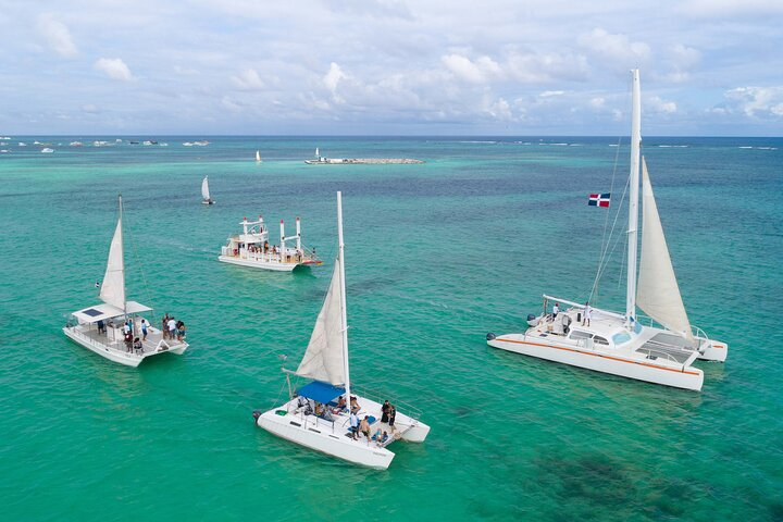 Catamaran Family Boat in Punta Cana - Photo 1 of 22